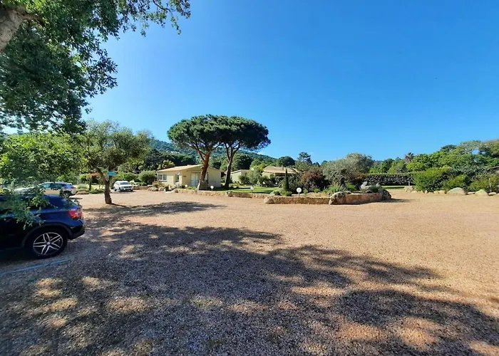 Gæstehus Les Jardins De Santa Giulia - Charmante Dhte